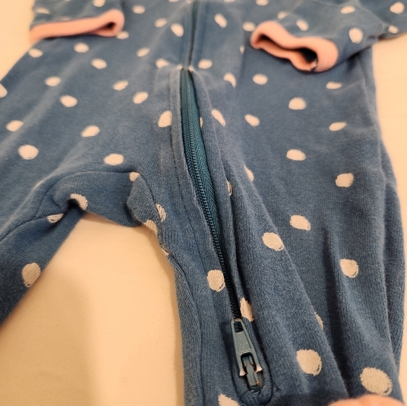 Cloud Island Baby Girl  Footed Pajama 0-3 M Blue Polka-Dot Long Sleeve Crew Neck - Picture 4 of 6